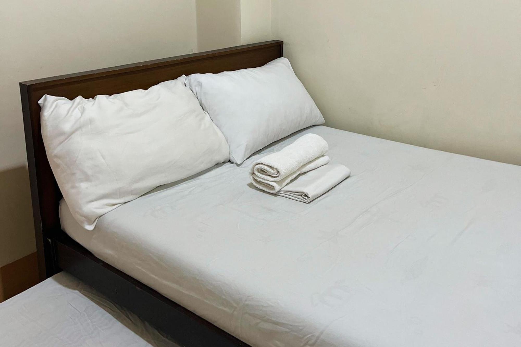 Sta Rosa Inn Iloilo Powered By Cocotel Стая снимка